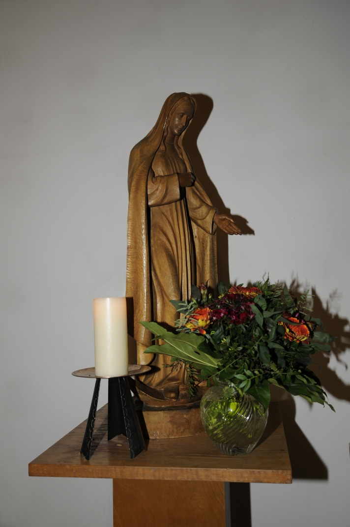 Marienstatue in der Kapelle